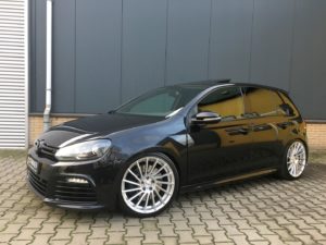 Strikker Automobielen - Tuning en Styling